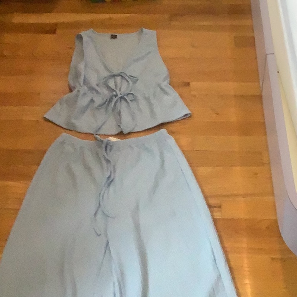 4/$12 pants outfit